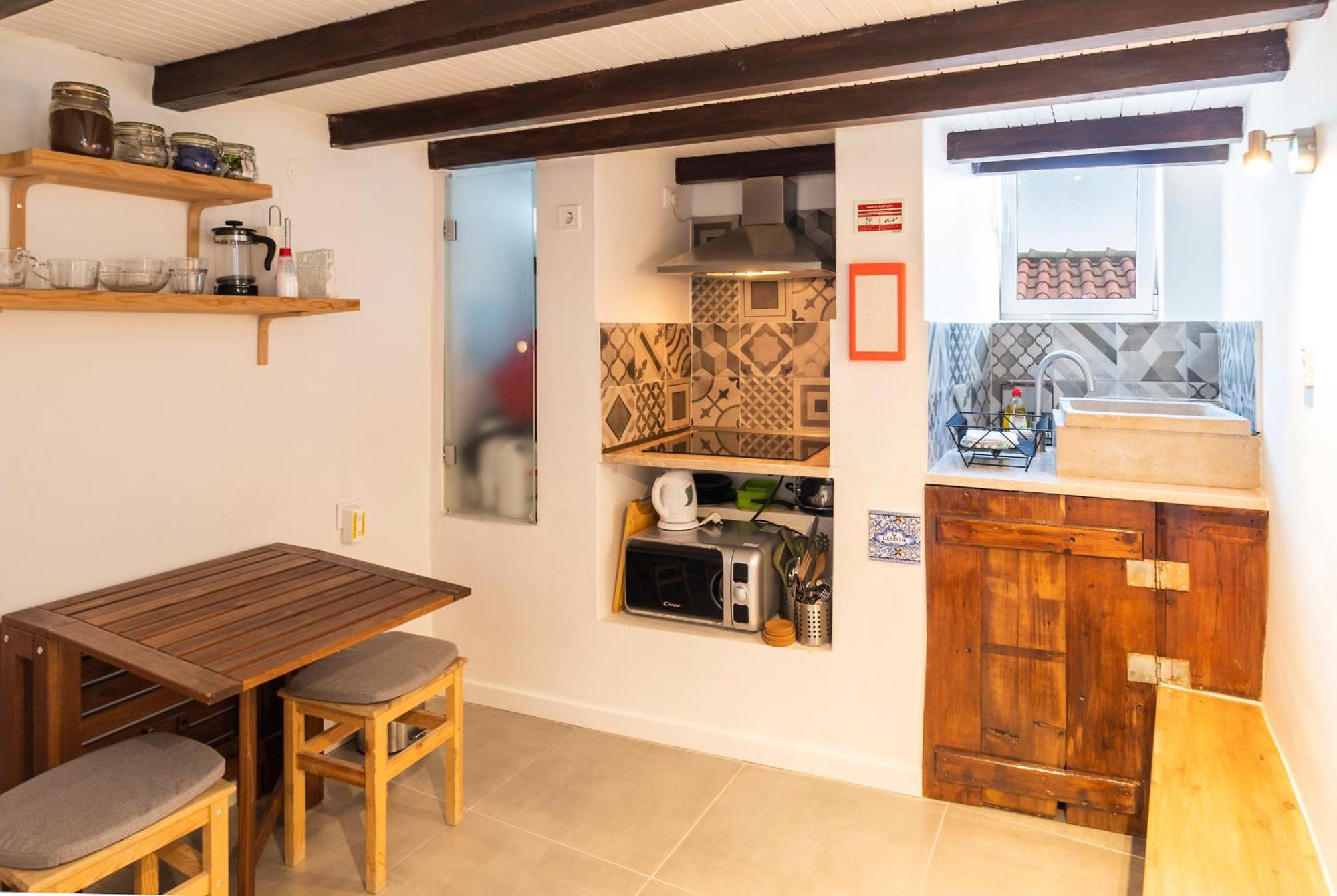 Delightful & Quirky With River Views Lisbon Bagian luar foto