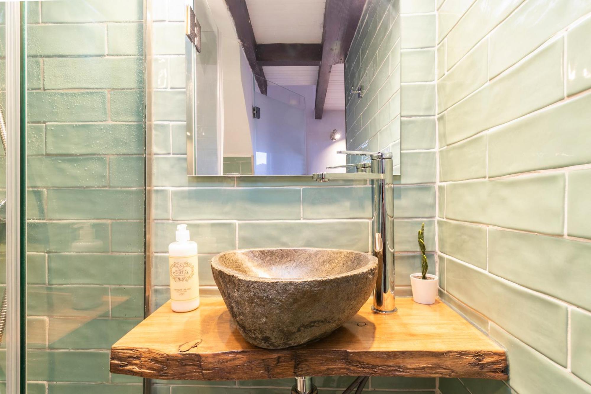 Delightful & Quirky With River Views Lisbon Bagian luar foto